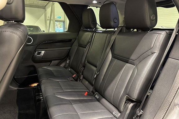 Land Rover Discovery 22 of 26