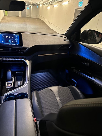 Peugeot 3008 7 of 13