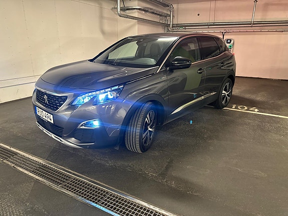 Peugeot 3008 10 of 13