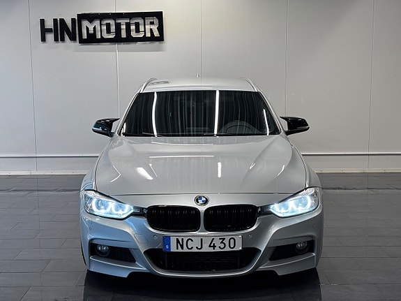 BMW 330d 4 of 27