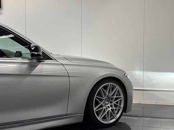 BMW 330d 11 of 27