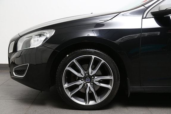 Volvo S60 8 of 24