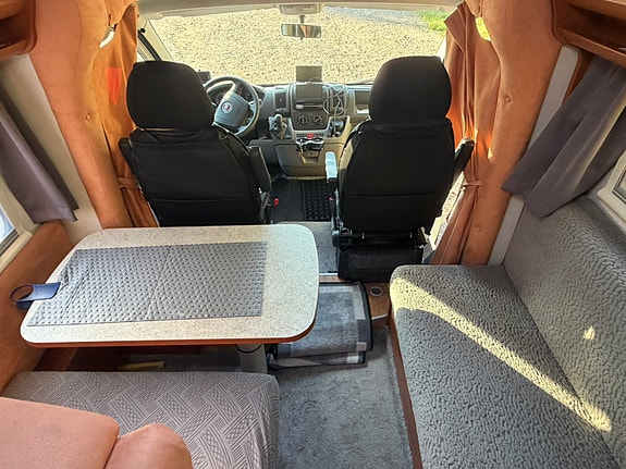Elnagh Duke 450L 20 of 21