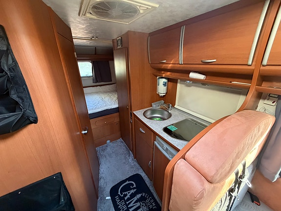 Elnagh Duke 450L 12 of 21