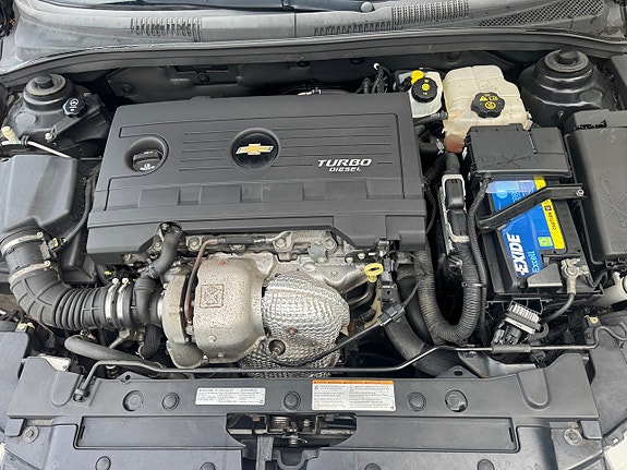 Chevrolet Cruze 13 of 13