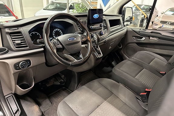 Ford Transit Custom 8 of 19