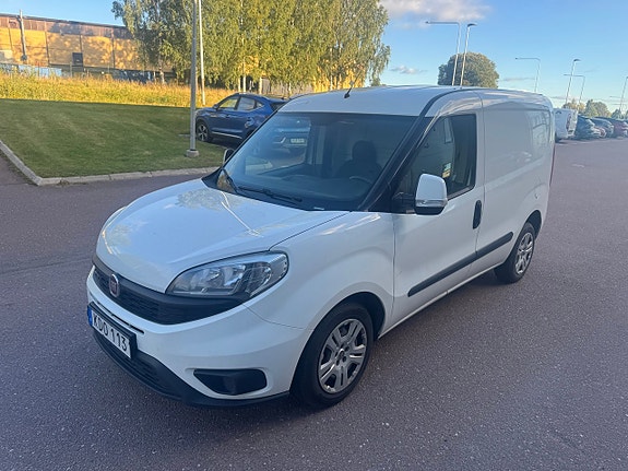 Fiat Doblo 2 of 12