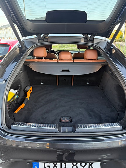 Mercedes-Benz GLC300 d 8 of 13