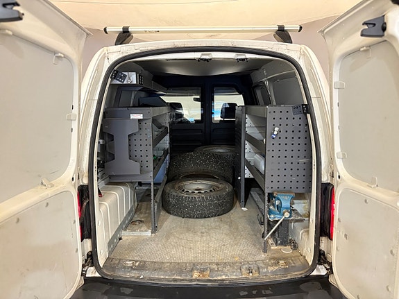 Volkswagen Caddy Maxi 11 of 11