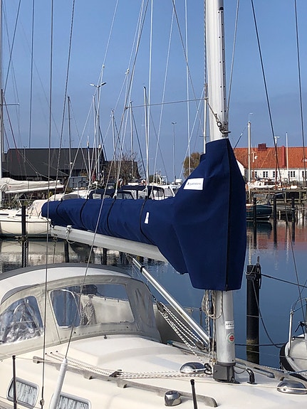 Hallberg-Rassy 29 säljes 5 of 7