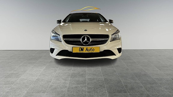 Mercedes-Benz CLA200 7 of 22