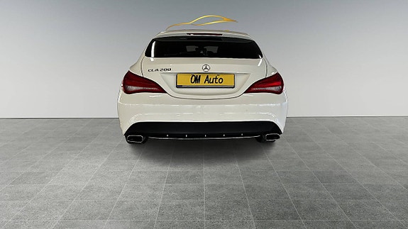 Mercedes-Benz CLA200 5 of 22