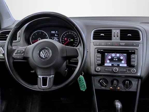 Volkswagen Polo 8 of 14