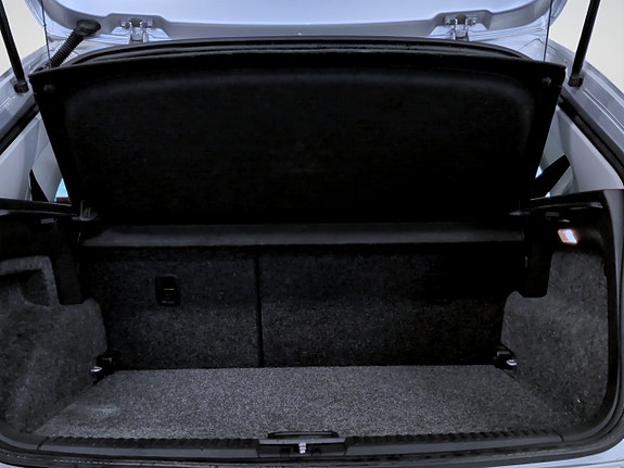 Volkswagen Polo 13 of 14