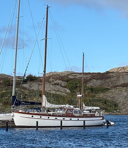 Motorseglare Ketch designad av Arthur C Robb, långseglare/bobåt/kustkryssare 3 of 25