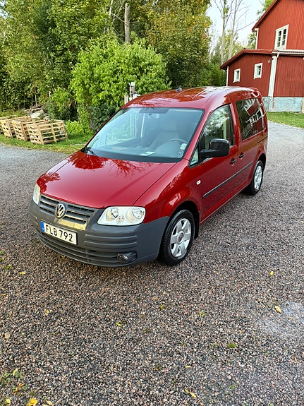 Volkswagen Caddy 3 of 6