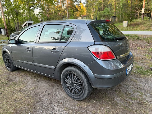Opel Astra 6 of 16