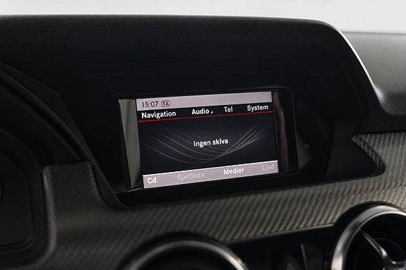 Mercedes-Benz GLK220 20 of 25