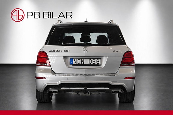 Mercedes-Benz GLK220 4 of 25
