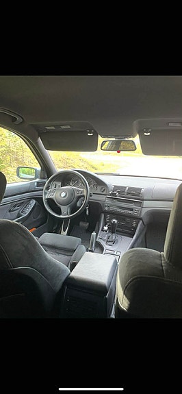BMW 525i 3 of 19