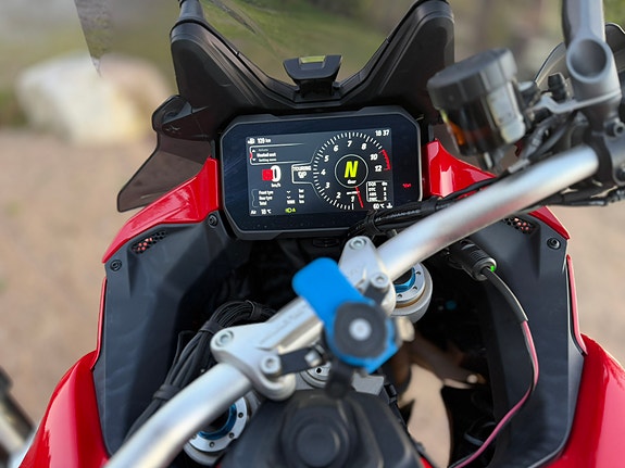 Ducati Multistrada V4 Pikes Peak 11 of 14