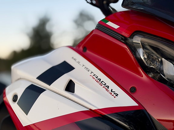 Ducati Multistrada V4 Pikes Peak 7 of 14