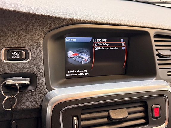 Volvo V60 23 of 26