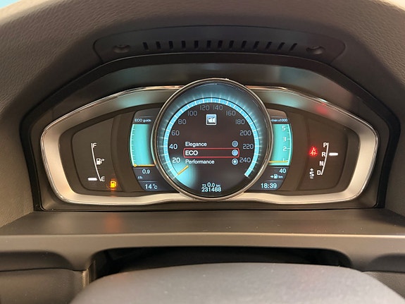 Volvo V60 20 of 26