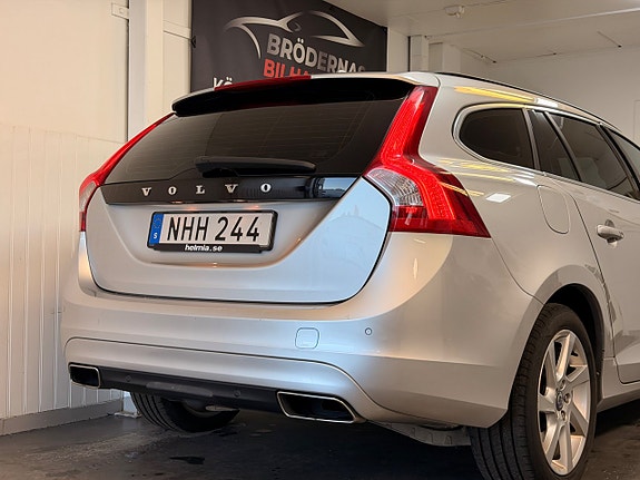 Volvo V60 9 of 26
