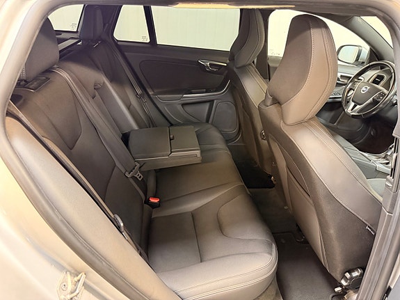 Volvo V60 15 of 26