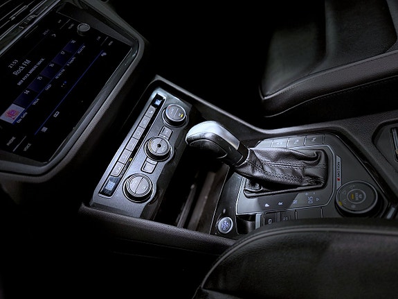 Volkswagen Tiguan 23 of 29