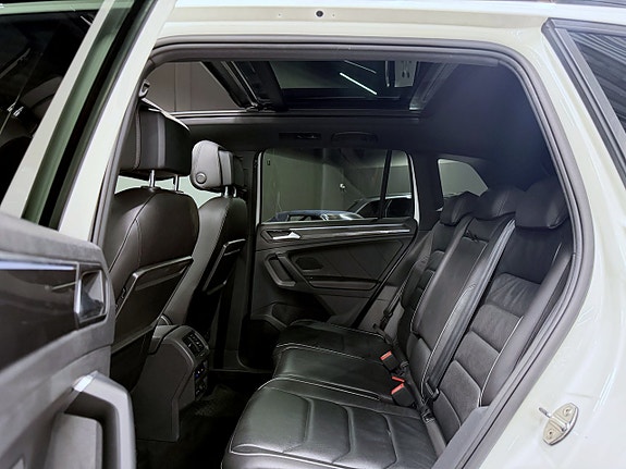 Volkswagen Tiguan 21 of 29
