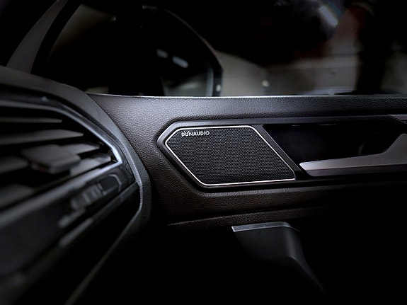 Volkswagen Tiguan 11 of 29