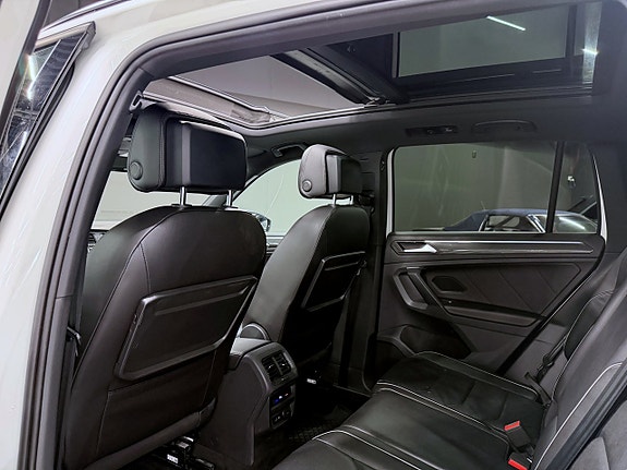 Volkswagen Tiguan 15 of 29