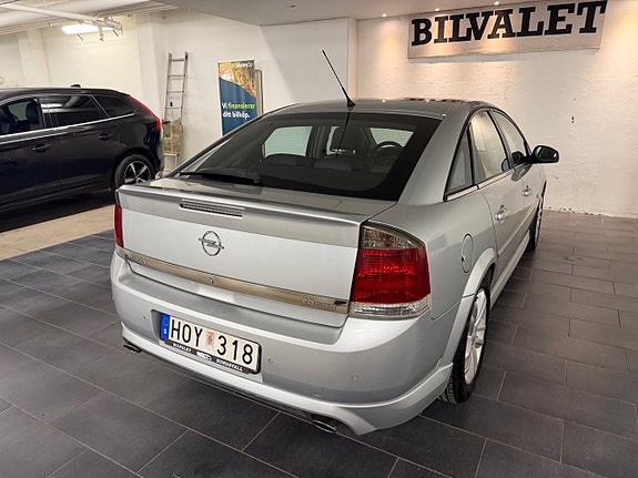Opel Vectra 4 of 12