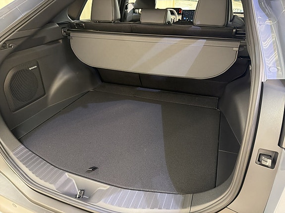 Subaru Solterra 14 of 16
