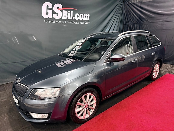 Skoda Octavia 3 of 9