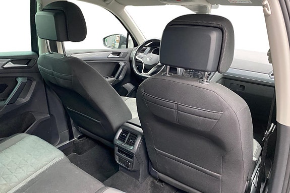 Volkswagen Tiguan 9 of 21