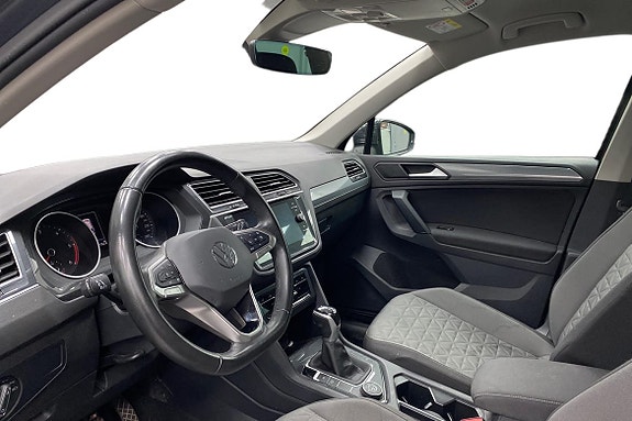 Volkswagen Tiguan 14 of 21