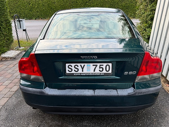 Volvo S60 5 of 8