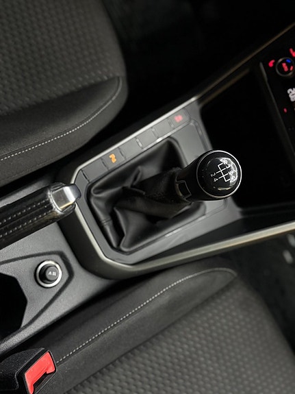 Volkswagen Polo 21 of 21