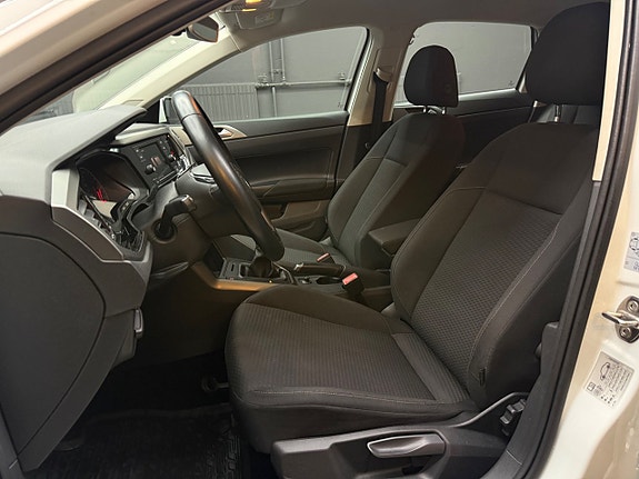 Volkswagen Polo 7 of 21