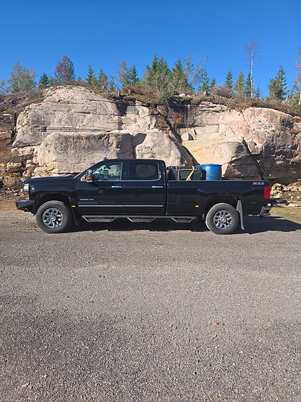 Chevrolet Silverado 3500 2 of 5