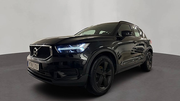 Volvo XC40 9 of 18