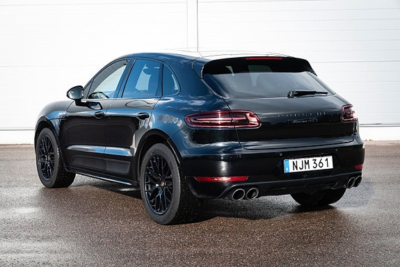 Porsche Macan GTS 10 of 30