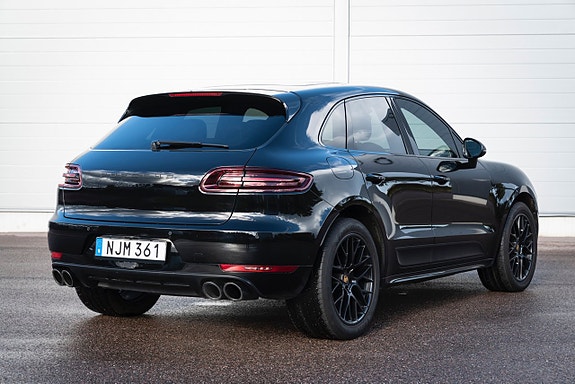 Porsche Macan GTS 8 of 30