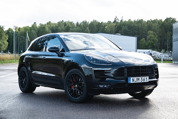 Porsche Macan GTS 11 of 30