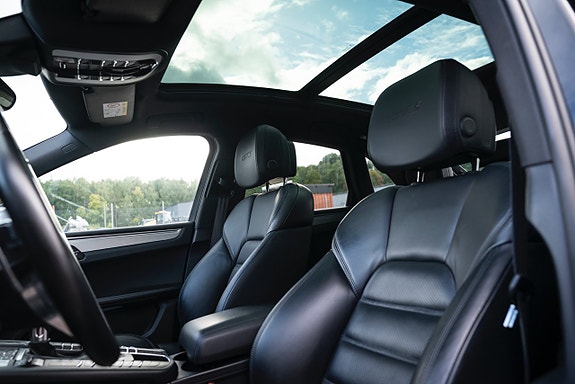 Porsche Macan GTS 22 of 30
