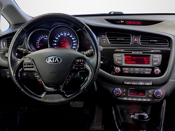 Kia Ceed 8 of 15