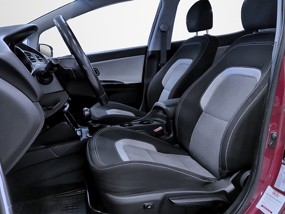 Kia Ceed 6 of 15